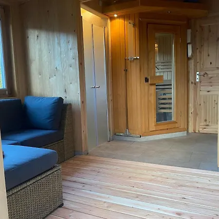 Haus Loewe - Komplettes Am Badesee *